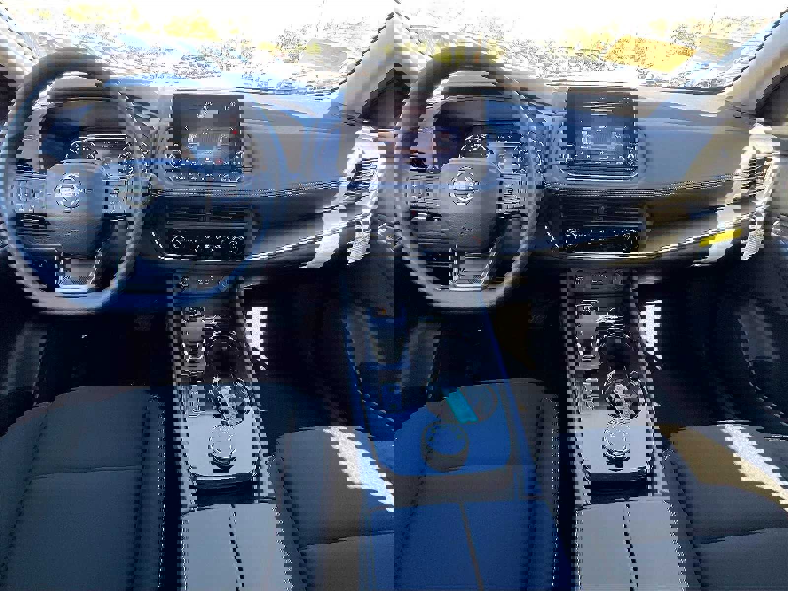 New 2025 Nissan Rogue S image 11