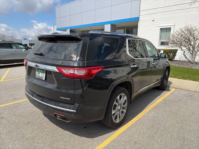 Used 2021 Chevrolet Traverse Premier FWD image 4