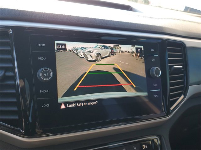 Used 2022 Volkswagen Atlas Cross Sport SEL R-Line image 20