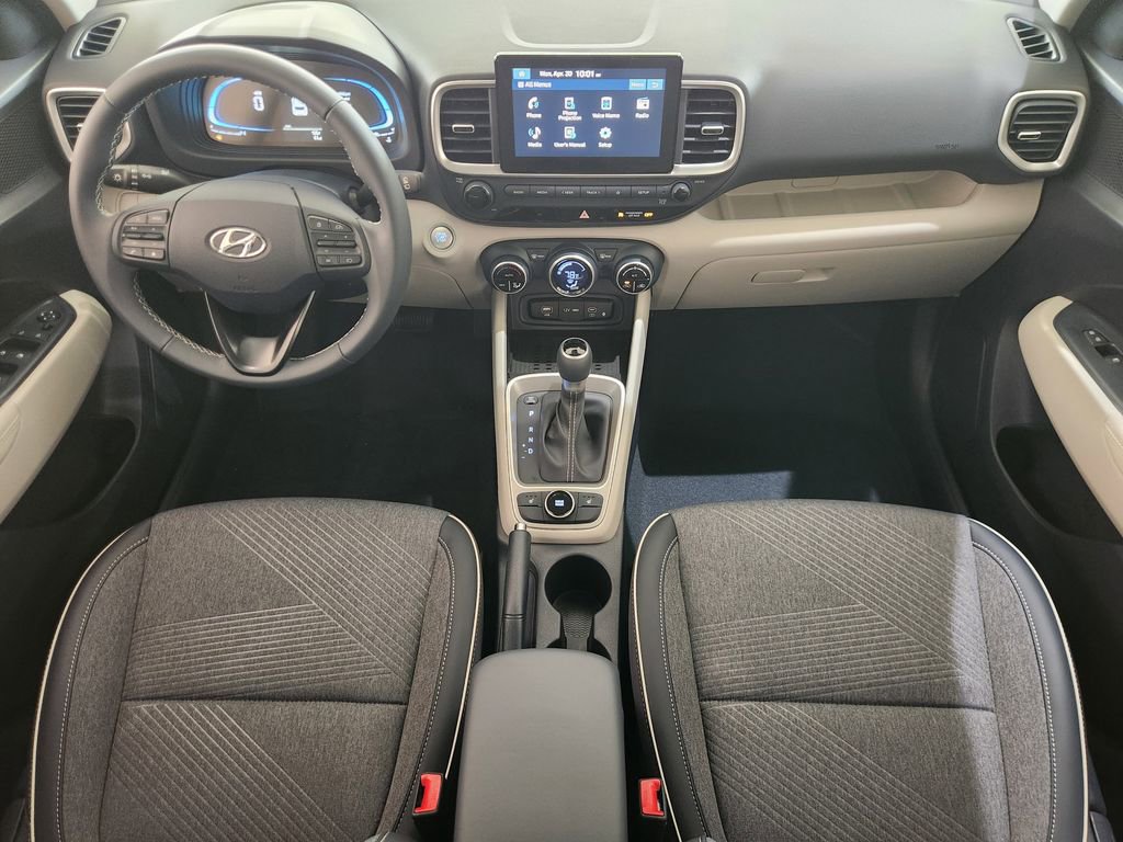 New 2026 Hyundai Venue SEL FWD image 18
