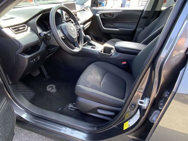Used 2024 Toyota RAV4 LE AWD/4WD image 12
