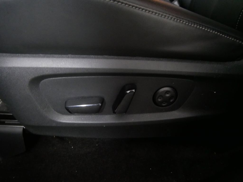 Used 2025 INFINITI QX60 Luxe image 18