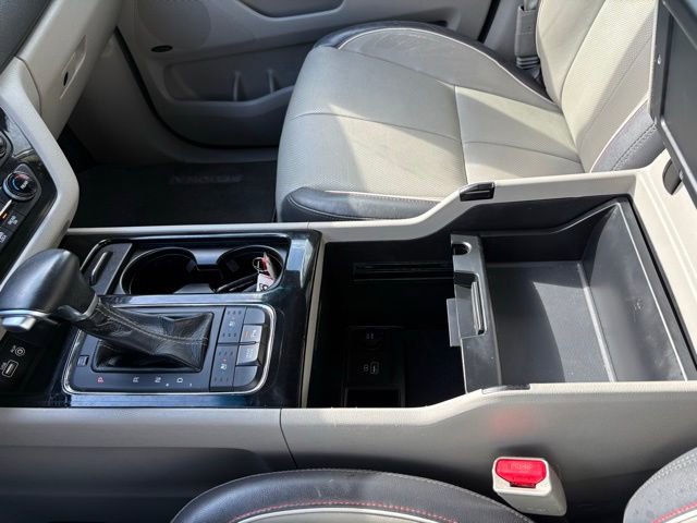 Used 2017 Kia Sedona SX image 19