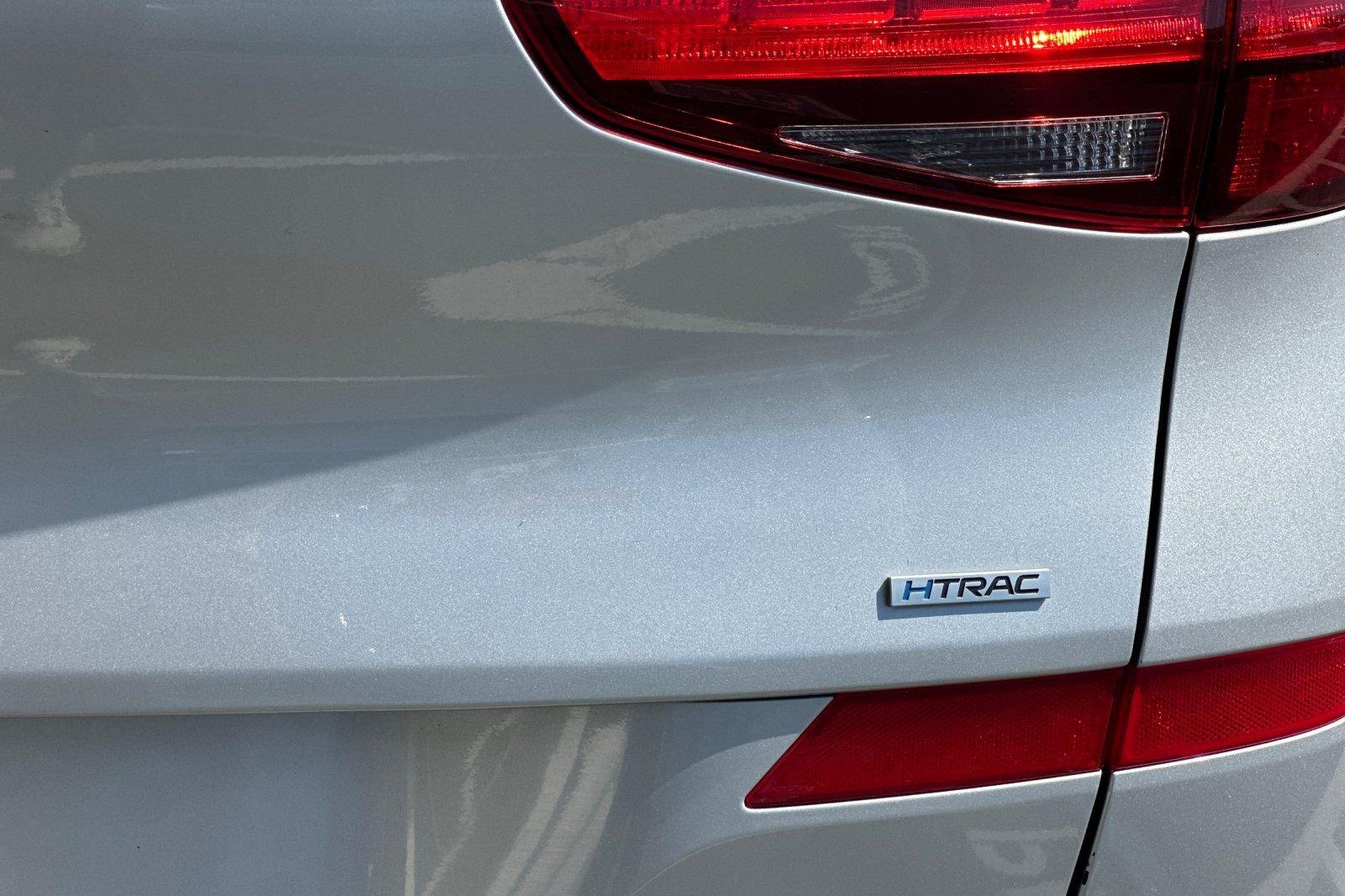 Used 2020 Hyundai Tucson SE image 25