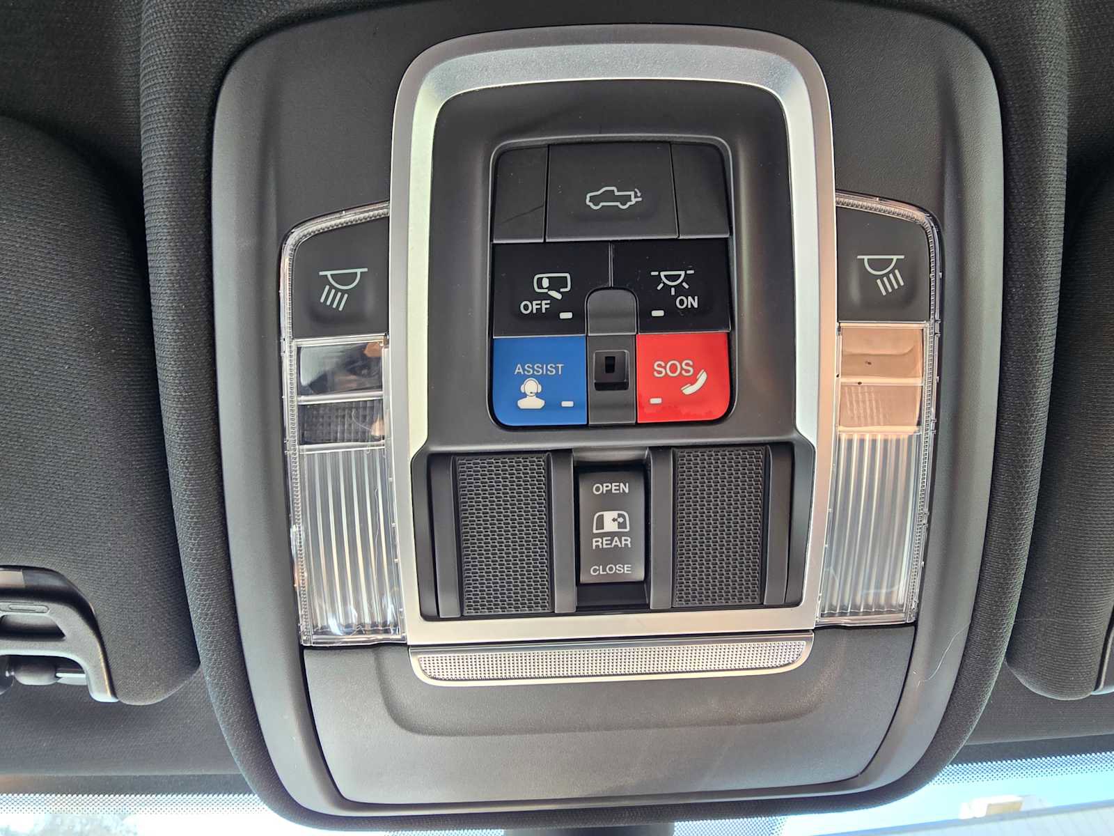 Used 2021 RAM 3500 Limited AWD/4WD image 30