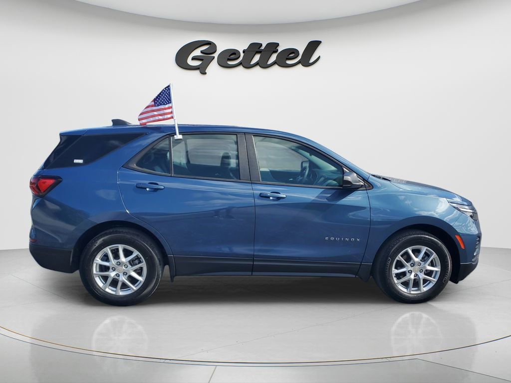 Used 2024 Chevrolet Equinox LS image 4
