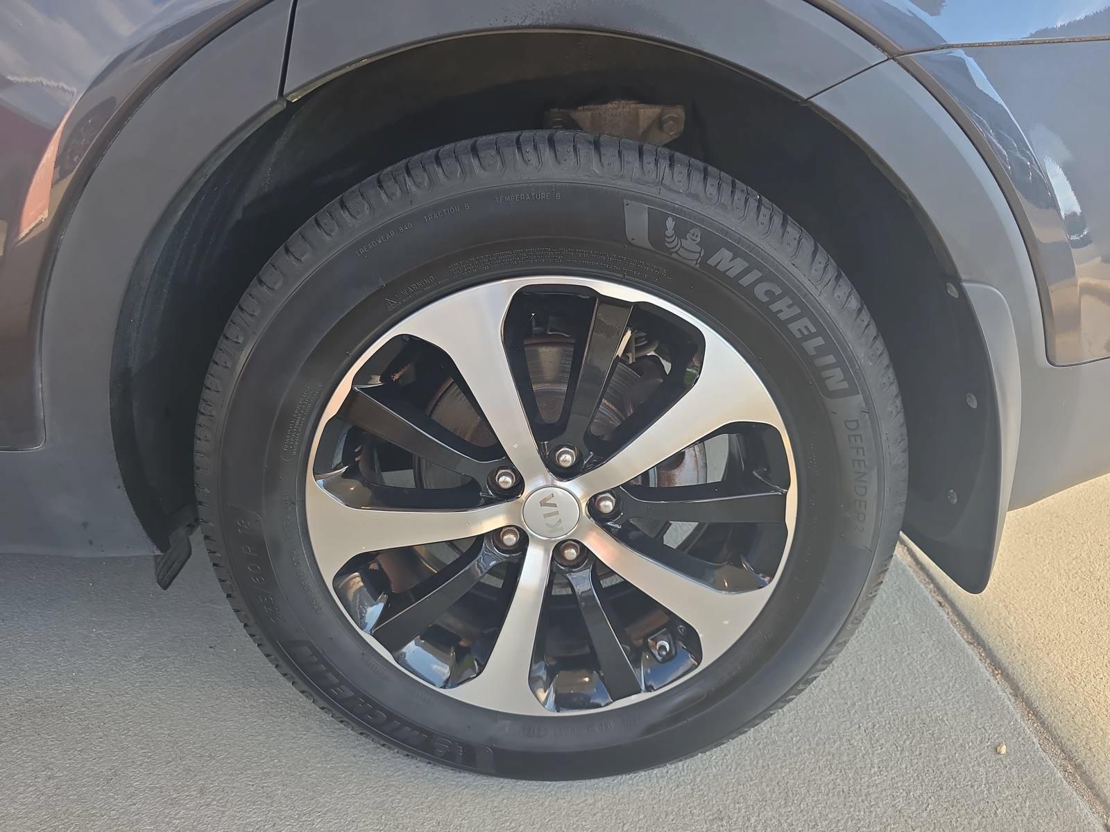 Used 2016 Kia Sorento EX w/ EX Premium Package FWD image 32