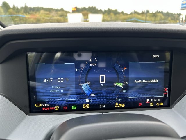 New 2027 Chevrolet Bolt RS w/ Technology Package FWD image 11