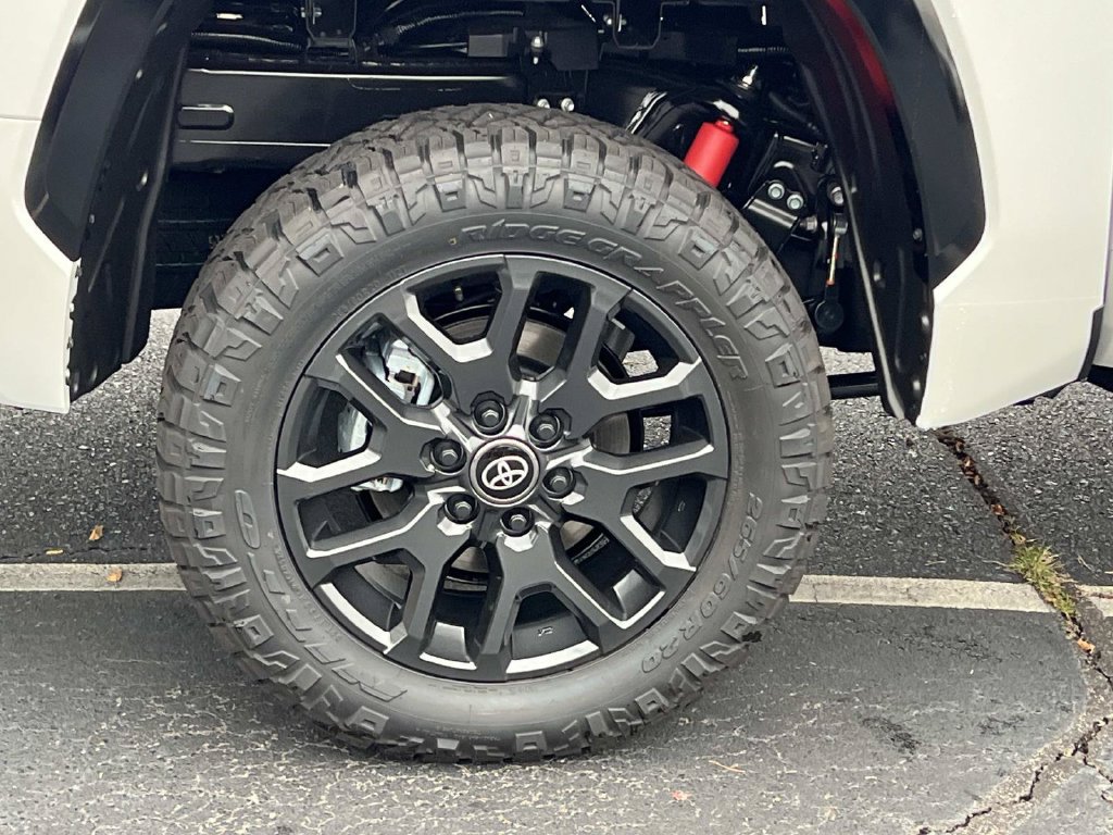 New 2026 Toyota Tundra Platinum AWD/4WD image 10