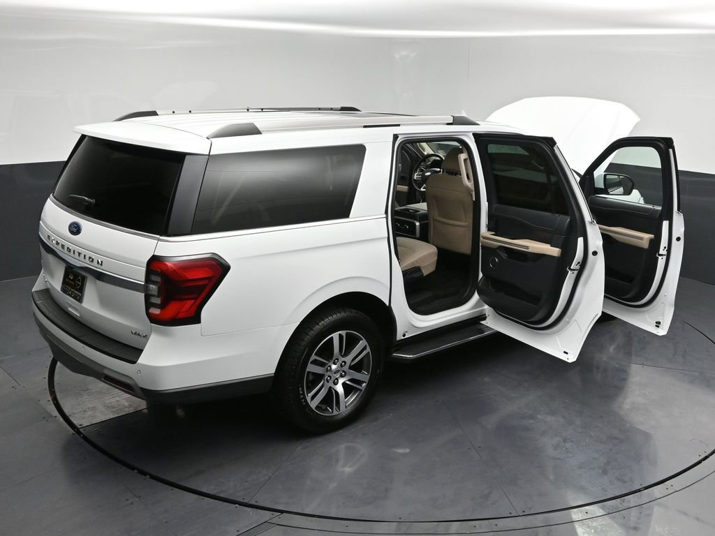 Used 2022 Ford Expedition Max Limited image 36