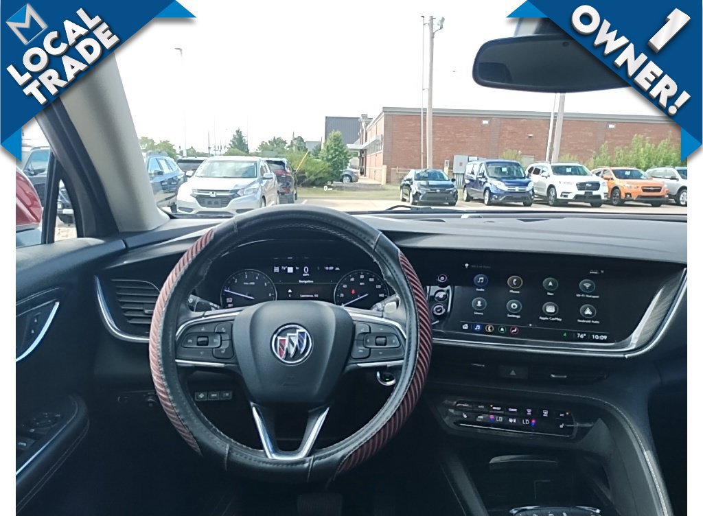 Used 2022 Buick Envision Essence w/ Technology Package I AWD/4WD image 17
