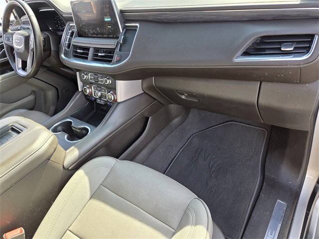 Used 2022 GMC Yukon SLT w/ SLT Luxury Package image 18