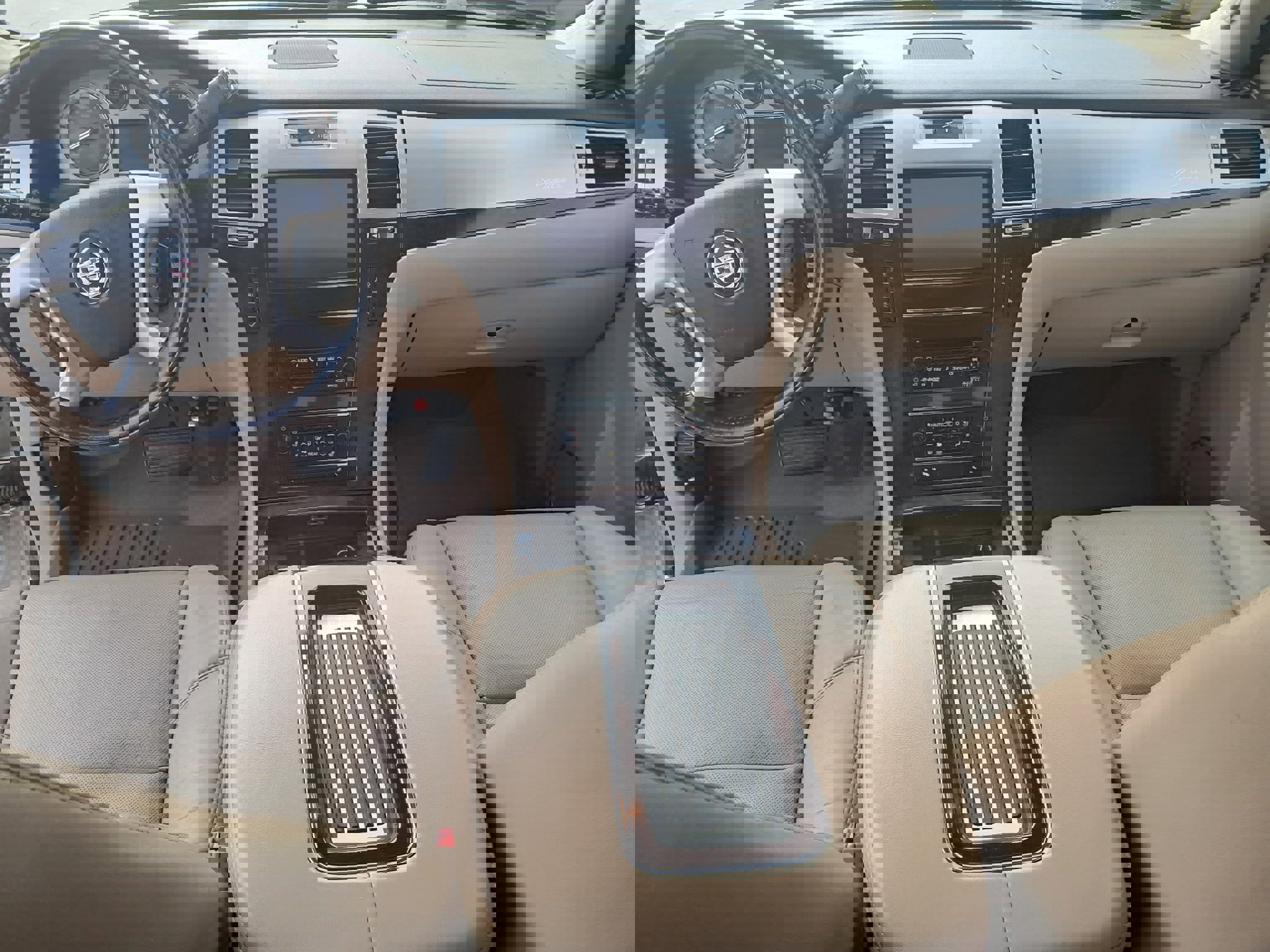 Used 2013 Cadillac Escalade ESV Premium AWD/4WD image 6