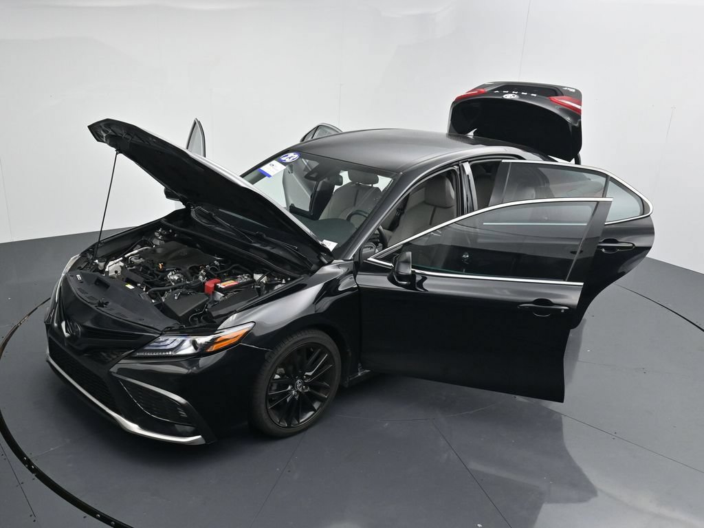 Used 2023 Toyota Camry XSE FWD image 38