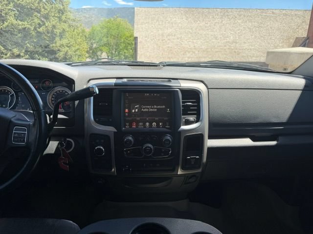 Used 2014 RAM 2500 SLT w/ Luxury Group AWD/4WD image 15