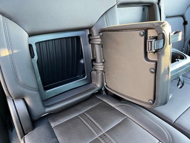 Used 2024 Chevrolet Silverado 1500 High Country w/ High Country Premium Package AWD/4WD image 27
