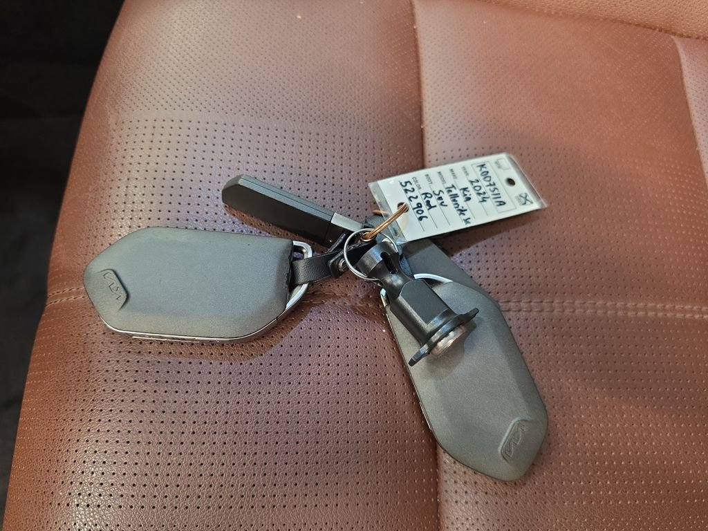 Certified 2024 Kia Telluride SX image 40