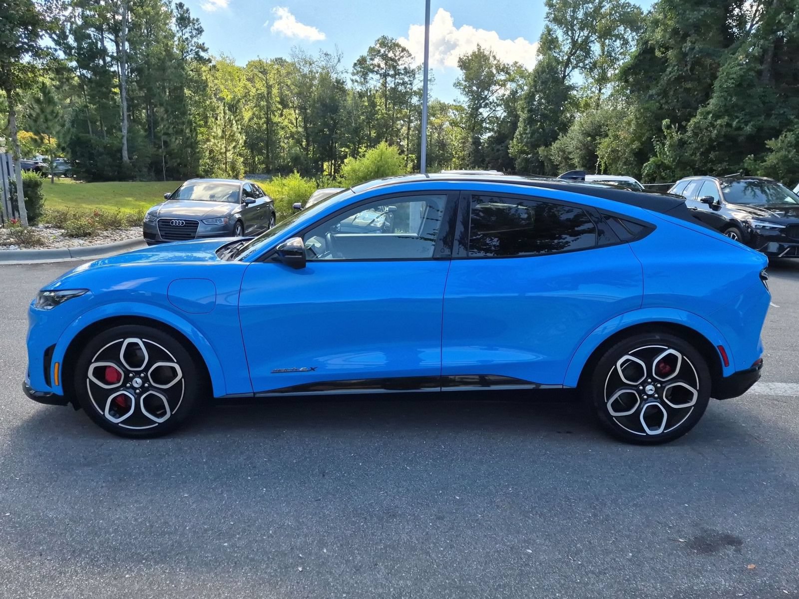 Used 2022 Ford Mustang Mach-E GT AWD/4WD image 6