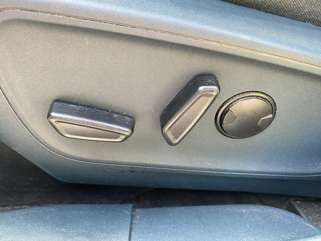 Used 2022 Ford Maverick XLT w/ XLT Luxury Package FWD image 15