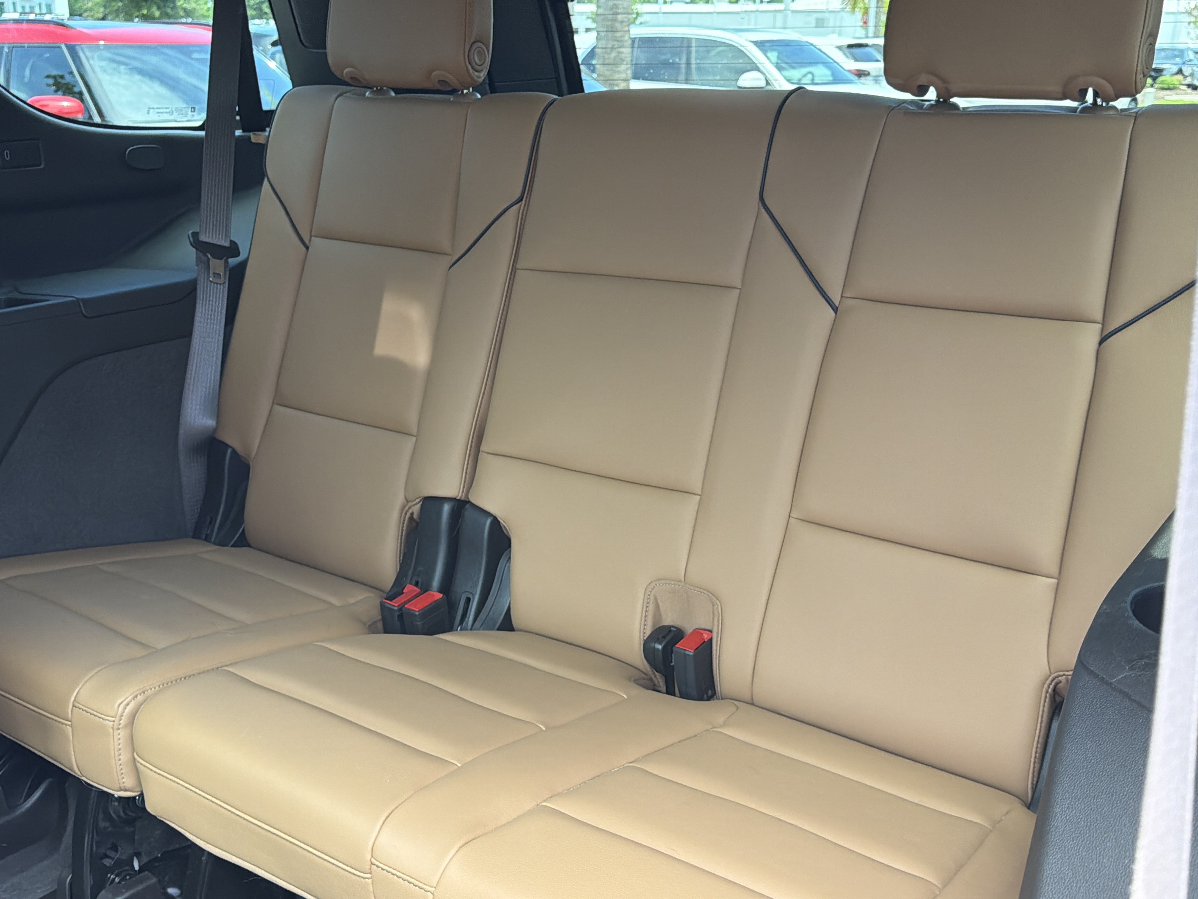 Used 2025 Cadillac Escalade Premium Luxury w/ Touring Package AWD/4WD image 33