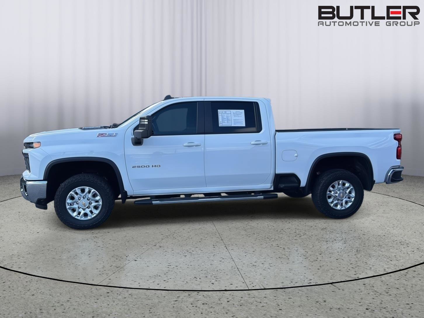 Used 2025 Chevrolet Silverado 2500 LT image 3
