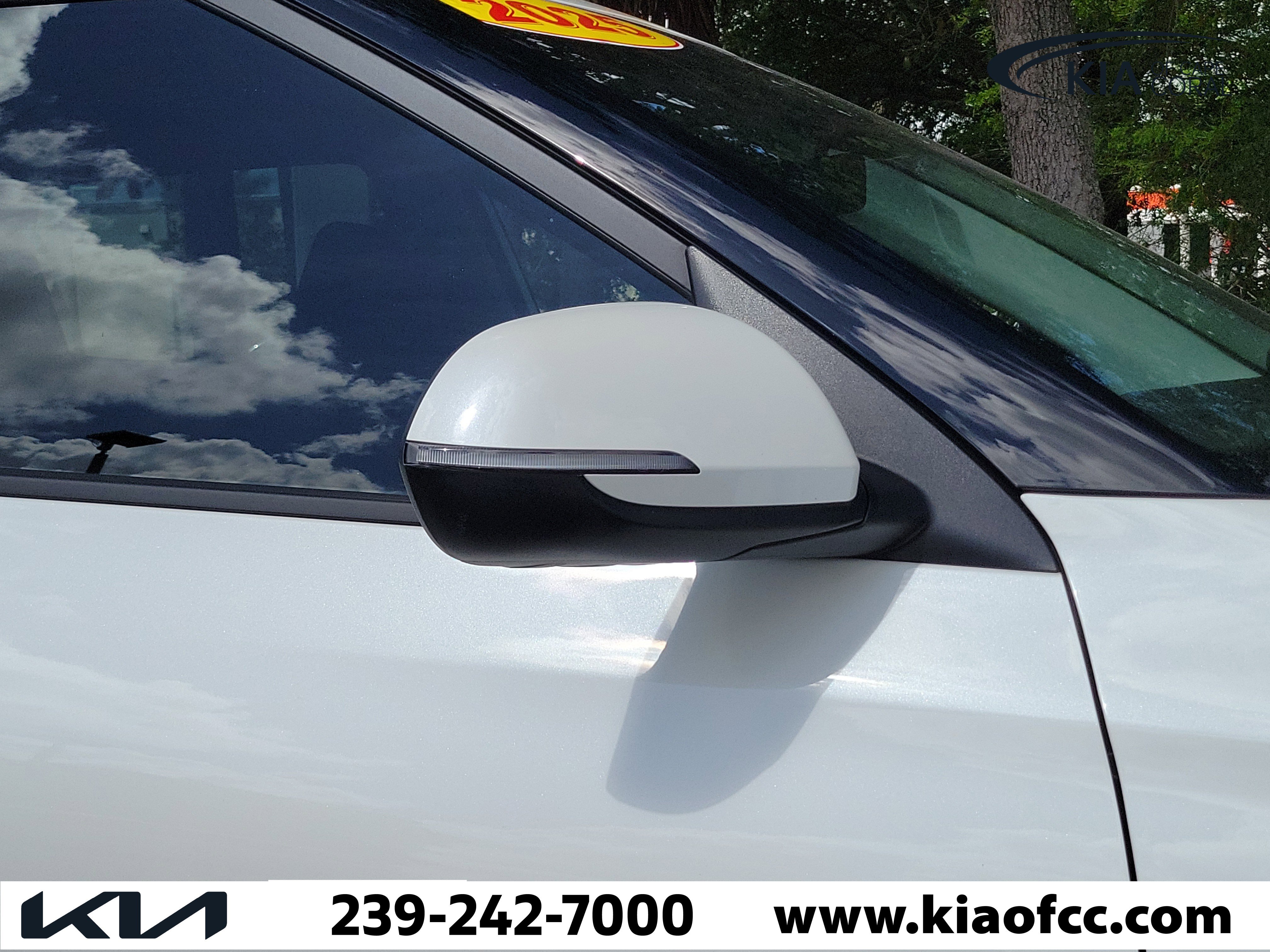 Certified 2025 Kia Seltos S AWD/4WD image 7