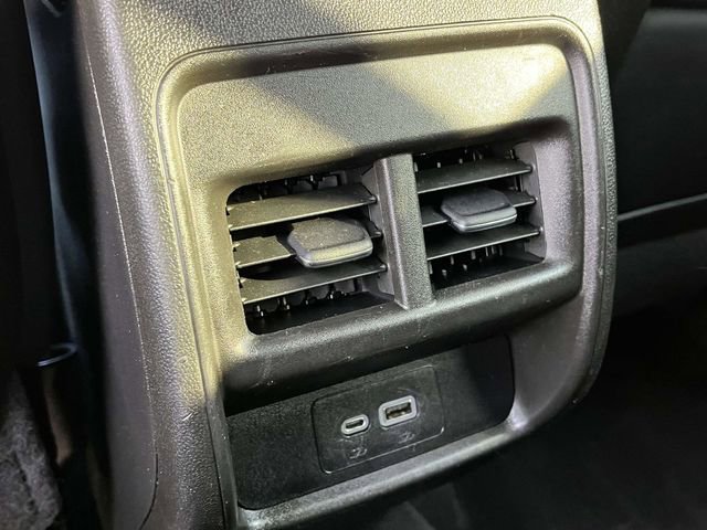 Used 2023 Cadillac XT4 Premium Luxury image 19