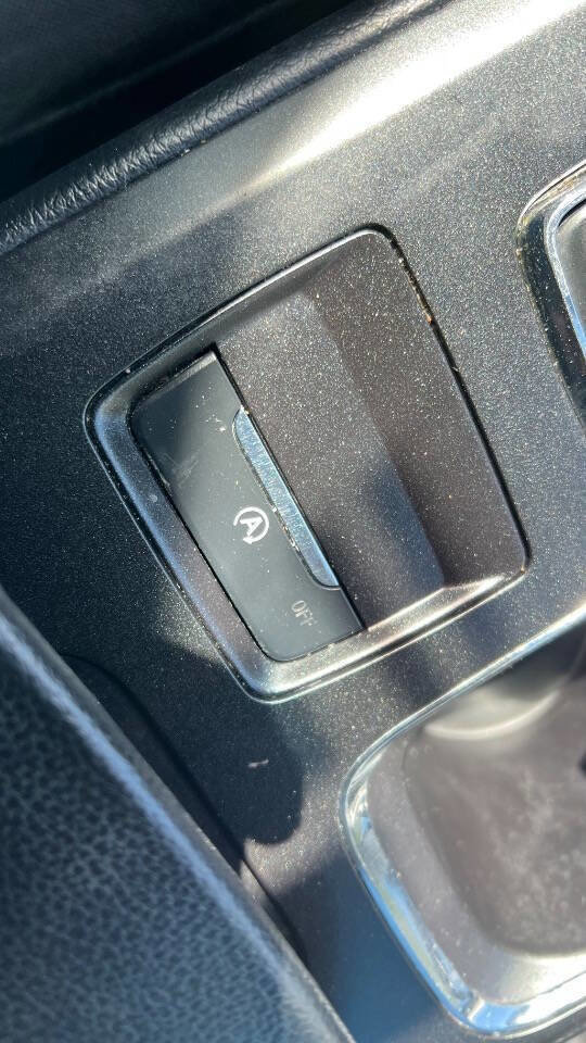 Used 2017 Ford Fusion SE image 17