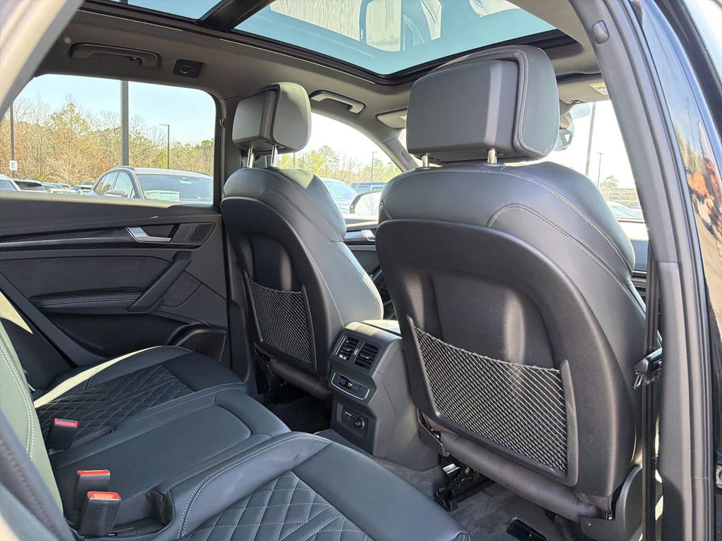 Used 2023 Audi SQ5 Premium Plus image 17