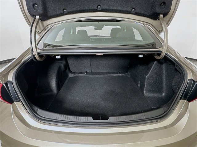 Used 2022 Chevrolet Malibu LT image 29