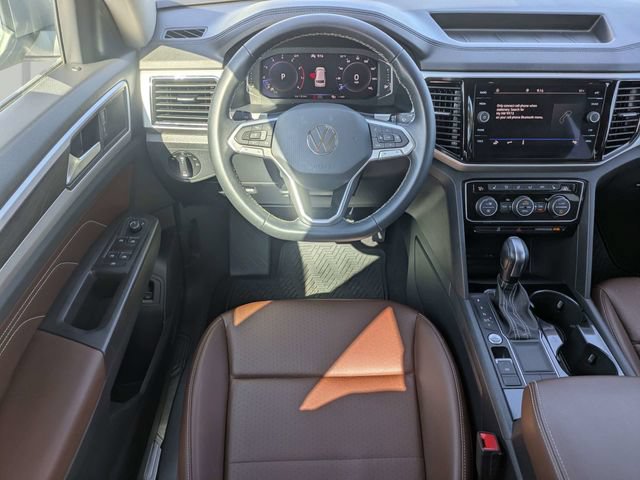 Used 2023 Volkswagen Atlas SE w/ Black Wheel Package FWD image 17