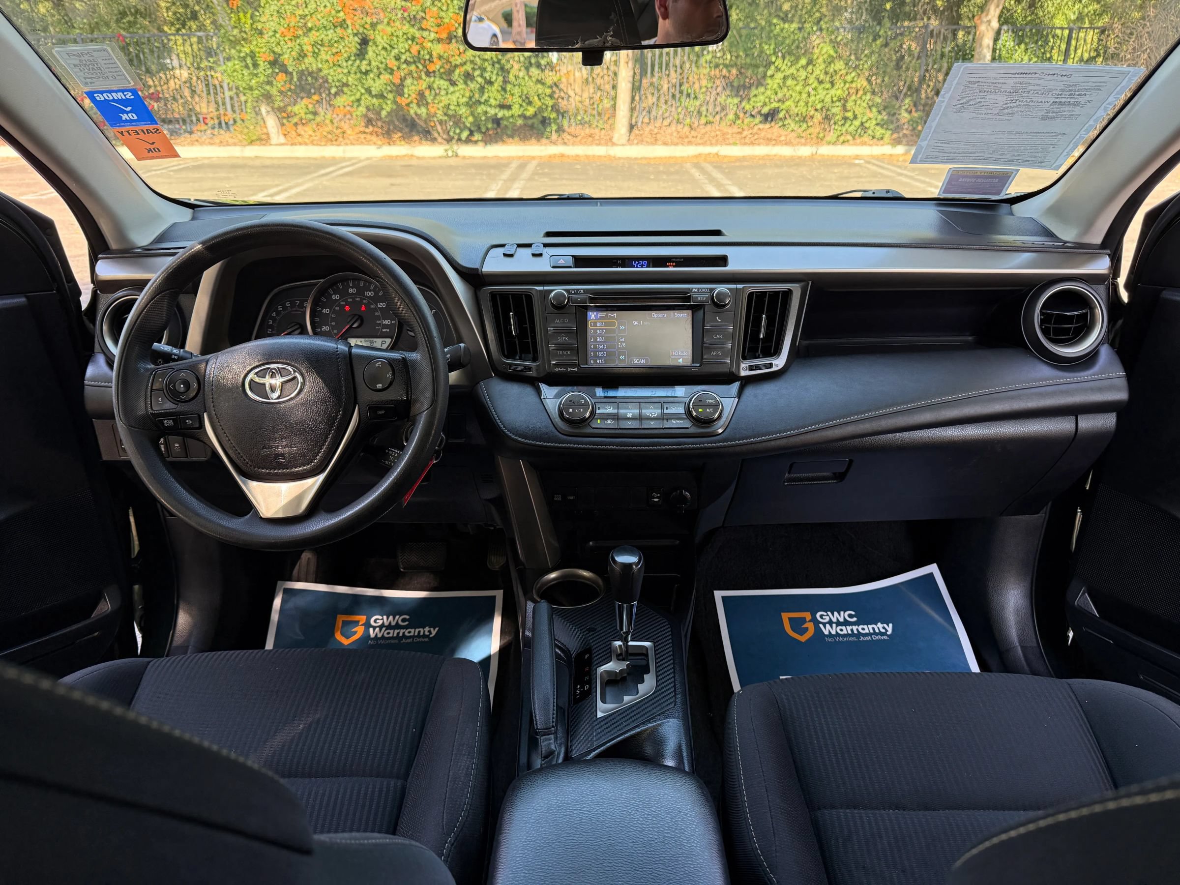 Used 2013 Toyota RAV4 XLE FWD image 17