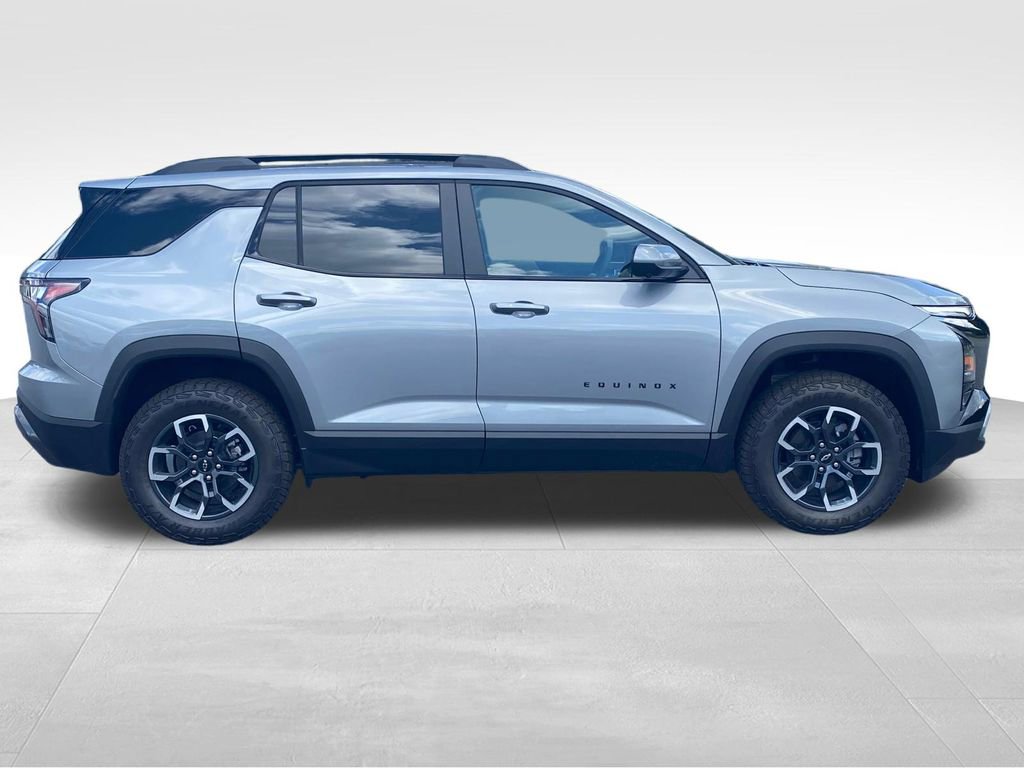 New 2026 Chevrolet Equinox ACTIV w/ Convenience Package III video 2