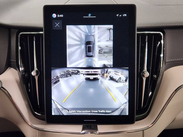 New 2026 Volvo XC60 T8 Ultra w/ Protection Package Premier AWD/4WD image 18
