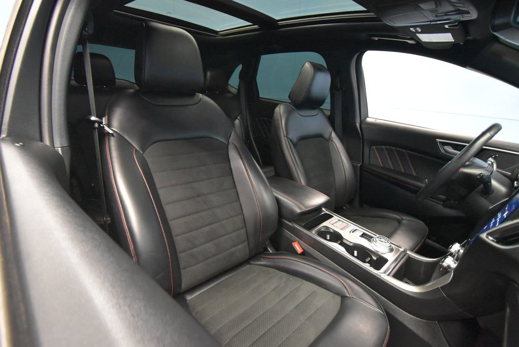 Used 2024 Ford Edge ST-Line AWD/4WD image 28