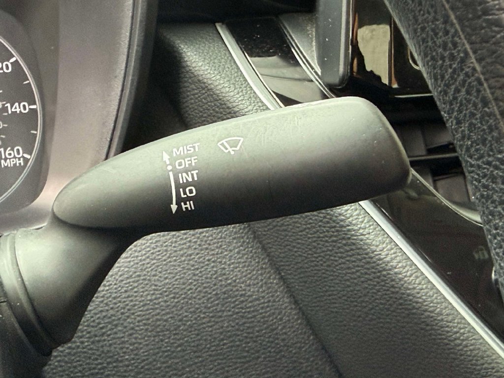 Used 2024 Toyota Corolla LE FWD image 27