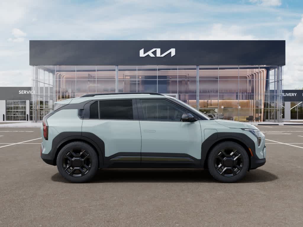 New 2027 Kia EV3 Wind FWD image 7