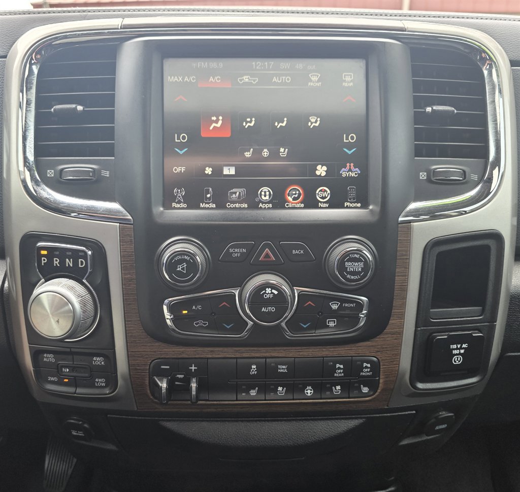 Used 2017 RAM 1500 Laramie w/ Convenience Group image 21