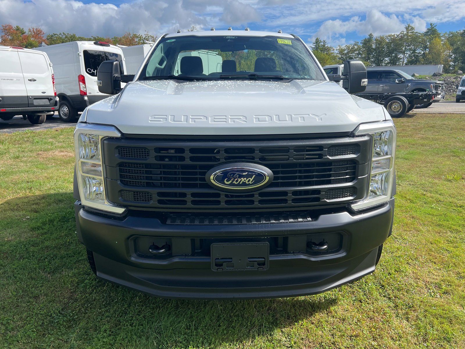 New 2026 Ford F550 4x4 Regular Cab Super Duty image 2