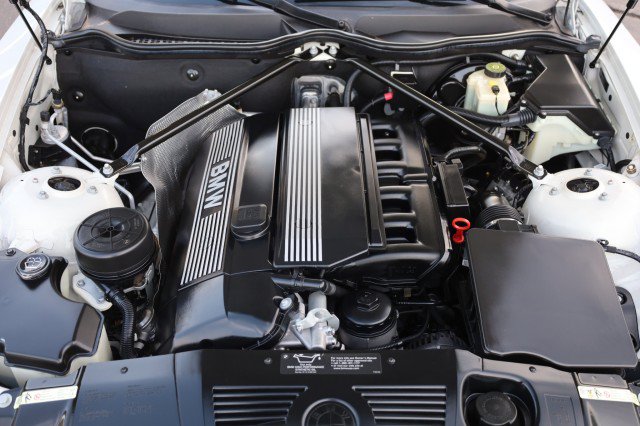 Used 2004 BMW Z4 2.5i RWD image 44