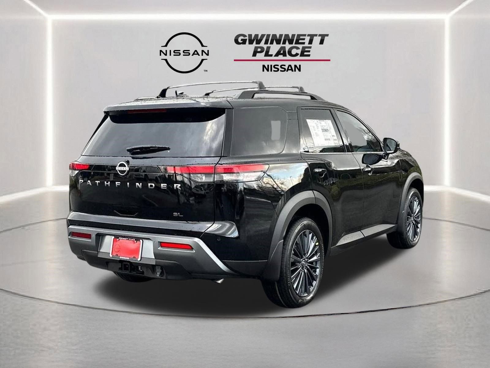 New 2026 Nissan Pathfinder SL image 5