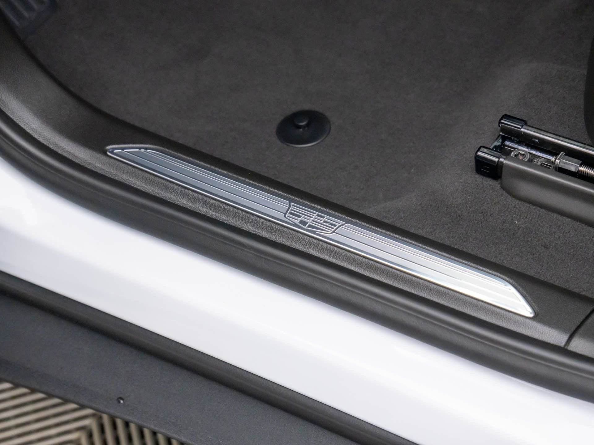 New 2025 Cadillac XT5 Premium Luxury image 15