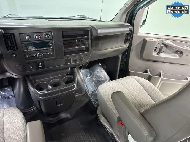 Used 2015 Chevrolet Express 2500 image 20