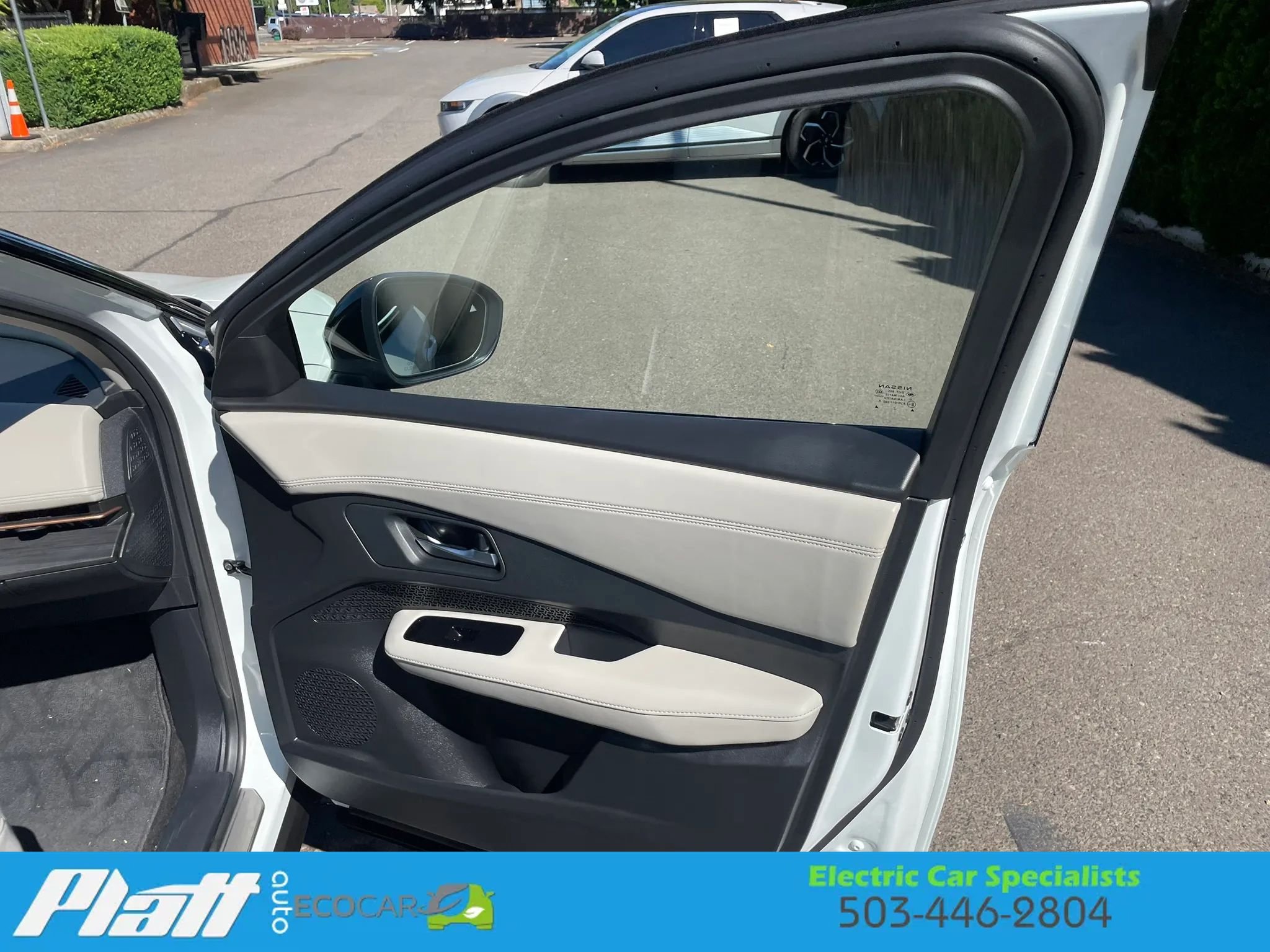 Used 2023 Nissan Ariya FWD image 46