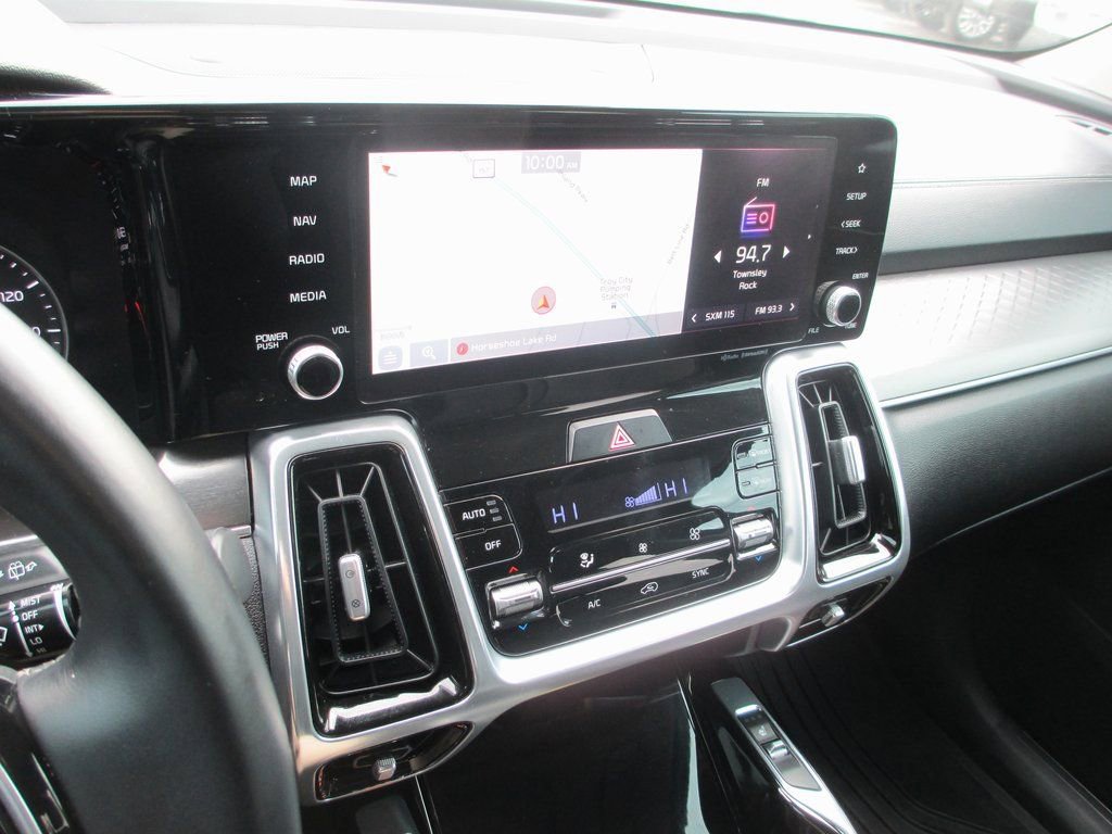 Used 2021 Kia Sorento SX image 28