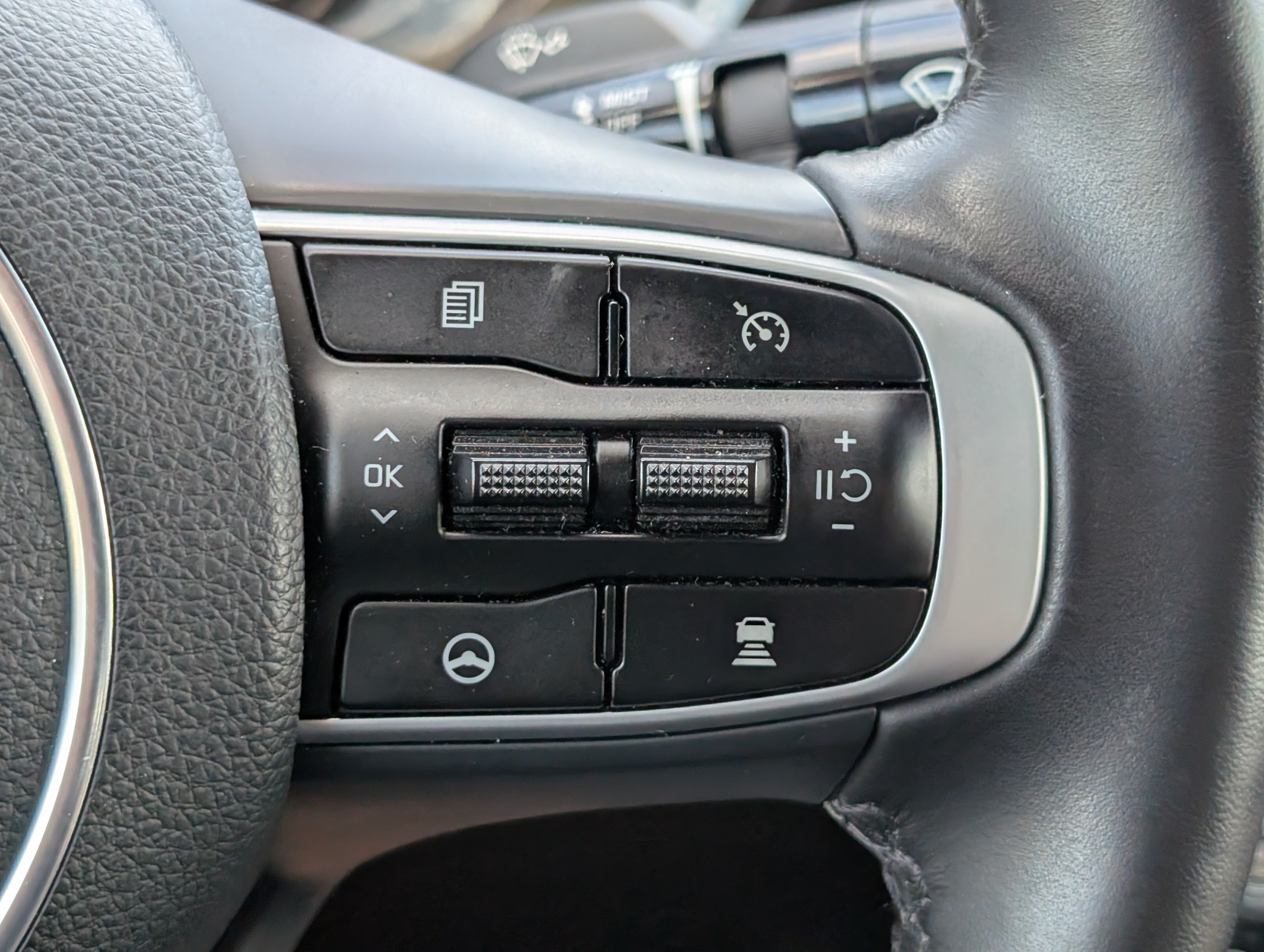 Used 2023 Kia K5 GT-Line AWD/4WD image 26
