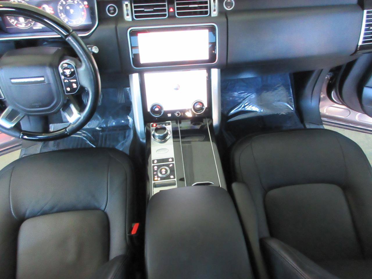 Used 2019 Land Rover Range Rover Supercharged AWD/4WD image 21