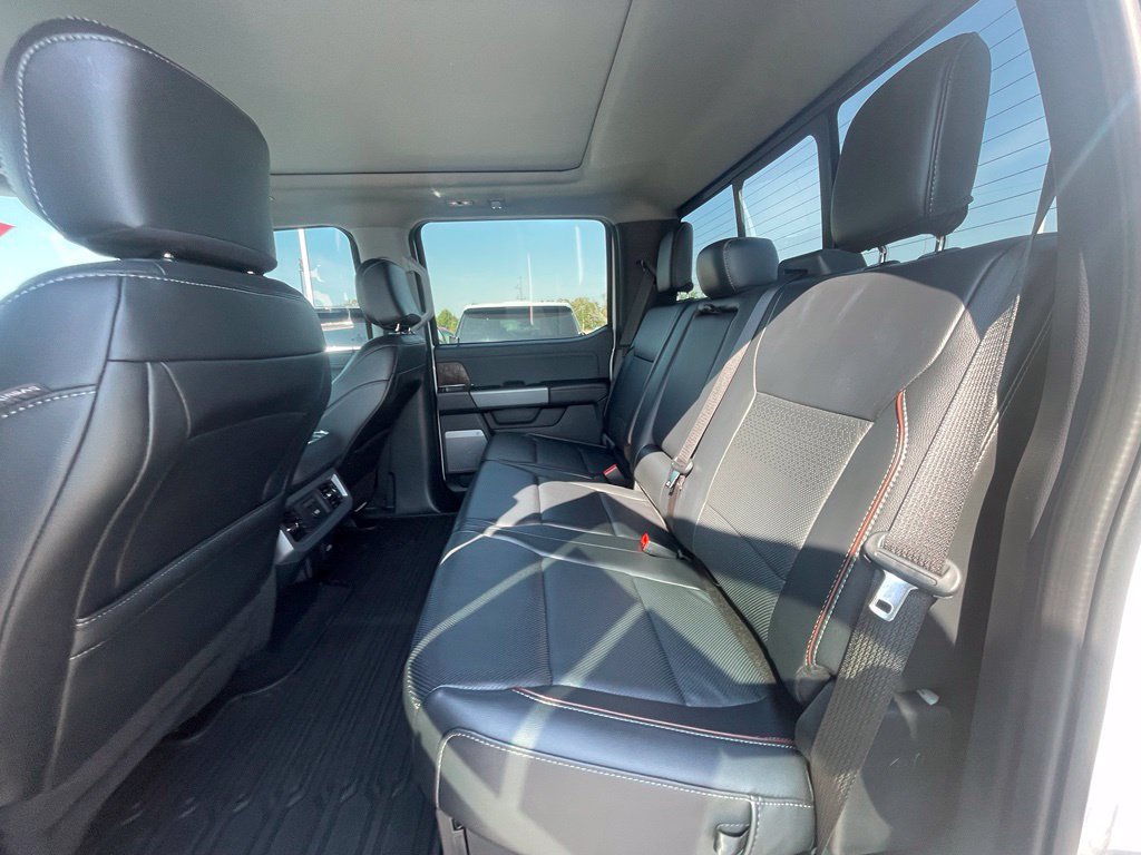 Used 2024 Ford F250 Lariat w/ Lariat Ultimate Package AWD/4WD image 23