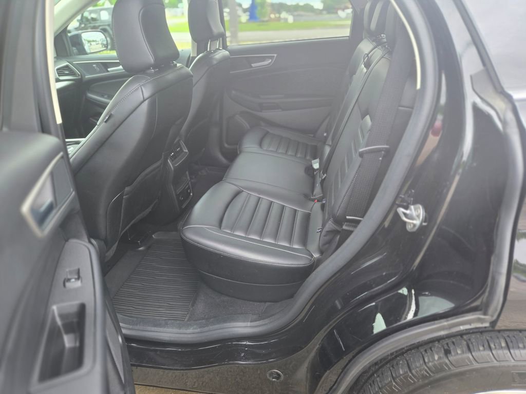 Used 2024 Ford Edge SEL w/ Convenience Package AWD/4WD image 8