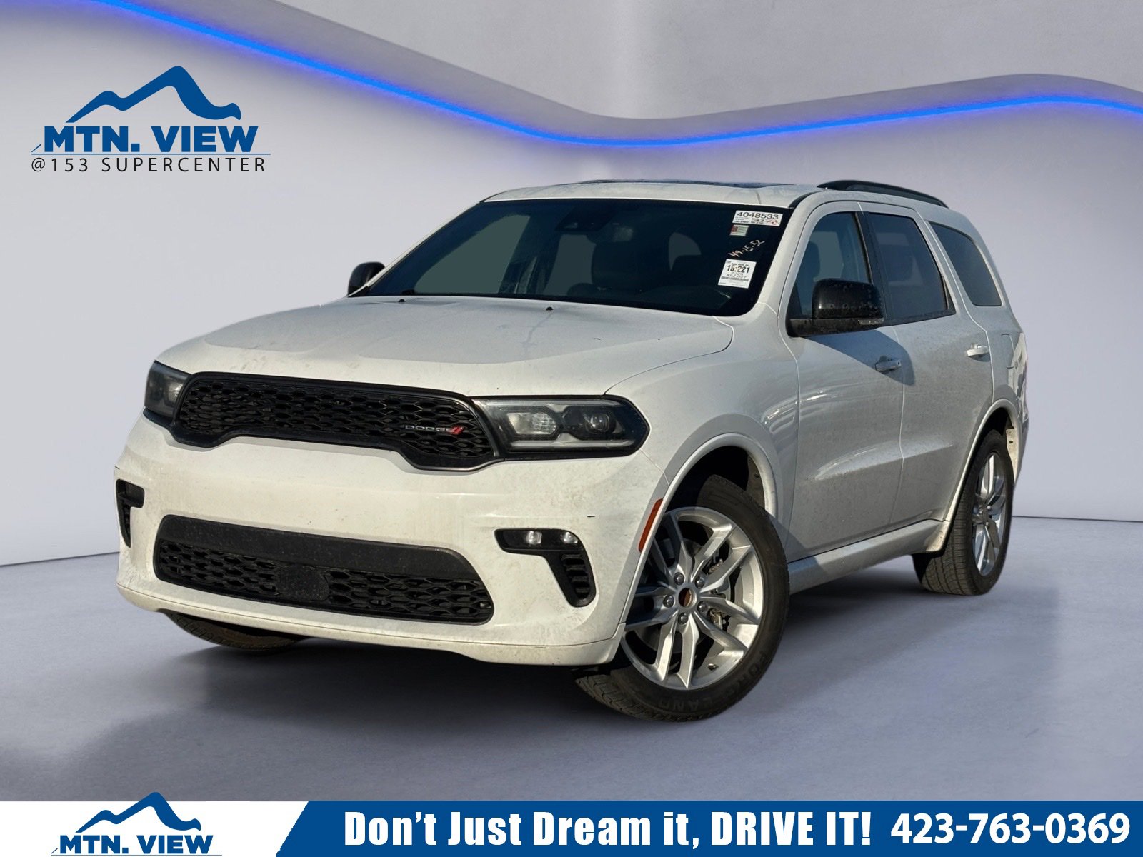 Used 2023 Dodge Durango GT image 1